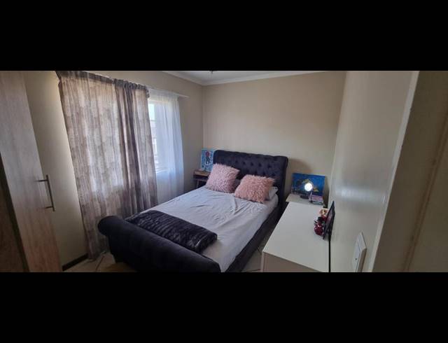 2 BEDROOM APARTMENT FOR SALE IN MONAVONI